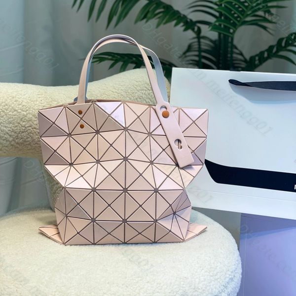 luxury lady handbags fashion designer totes lucent 6*6 tote diamond lattice squama socialite evening bags voluminous beach bags fresh should
luxury lady handbags fashion designer totes lucent 6*6 tote diamond lattice squama socialite evening bags voluminous beach bags fresh should