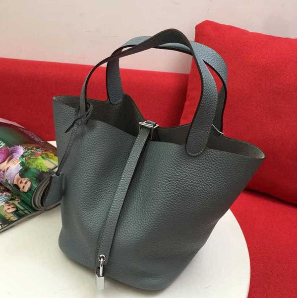a designer tote bag her mas handbag bagclassic vegetable basket bags picotin lock female genuine leather brand fashion wylu
a designer tote bag her mas handbag bagclassic vegetable basket bags picotin lock female genuine leather brand fashion wylu
