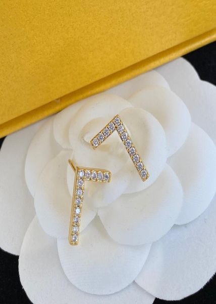 design classic stud earrings pearl crystal rhinestones wedding party jewelry jewelry34069578, Golden;silver
design classic stud earrings pearl crystal rhinestones wedding party jewelry jewelry34069578, Golden;silver