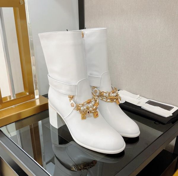 2023 latest women's short boots with thick heels, high and low heels, chain decorated round toe formal dress, casual banquet work wear,, Black
2023 latest women's short boots with thick heels, high and low heels, chain decorated round toe formal dress, casual banquet work wear,, Black