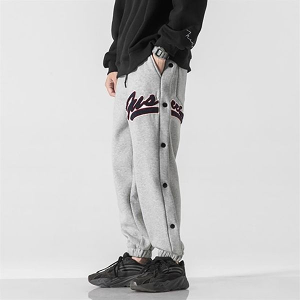 21fw letter towel embroidery sport pants for men women couples high-end simple trousers fashion casual loose high street autumn wi274a, Black
21fw letter towel embroidery sport pants for men women couples high-end simple trousers fashion casual loose high street autumn wi274a, Black