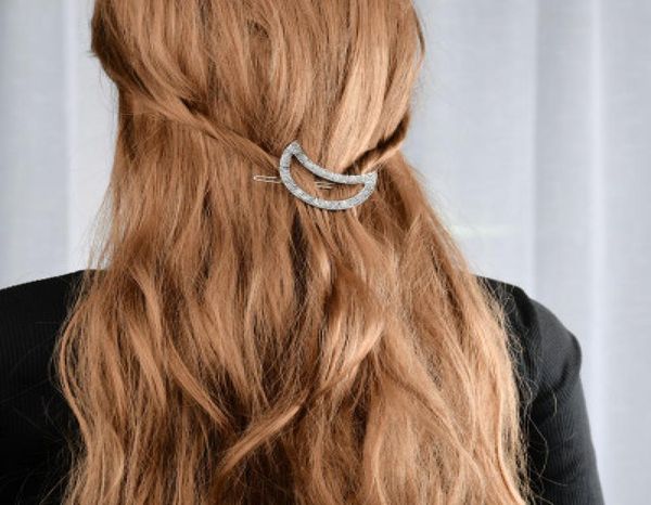 new fashion vintage geometric modeling triangle moon hairpin jewelry female side clip hair accessories h1065479133, Golden;silver
new fashion vintage geometric modeling triangle moon hairpin jewelry female side clip hair accessories h1065479133, Golden;silver