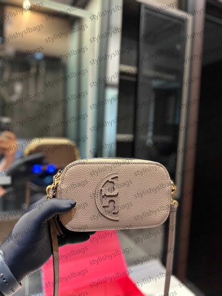 luxury bag women bag designer bag crossbody bag camera bag handbag leather bag ladies shoulder bag small and exquisite bag zipper bag stylis
luxury bag women bag designer bag crossbody bag camera bag handbag leather bag ladies shoulder bag small and exquisite bag zipper bag stylis