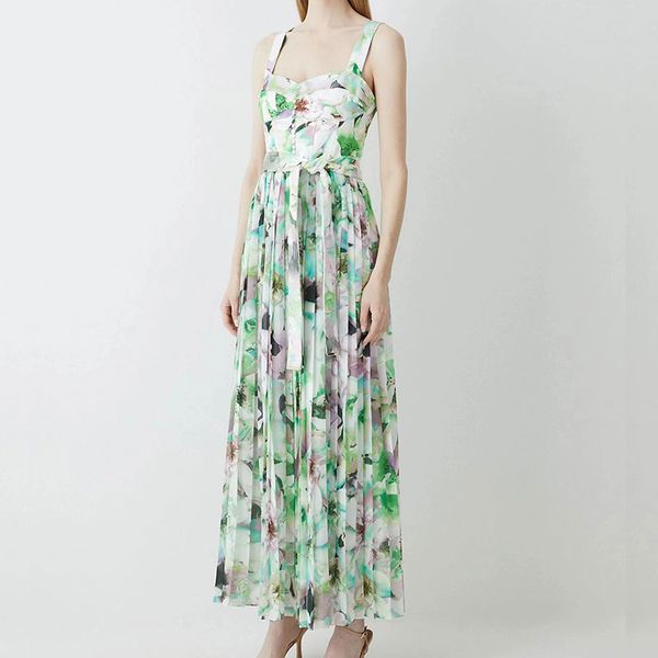 2023 spring/summer european and american dress women's strap bra sleeveless lace up waist wrapped green print large swing dress 7, Black;gray
2023 spring/summer european and american dress women's strap bra sleeveless lace up waist wrapped green print large swing dress 7, Black;gray