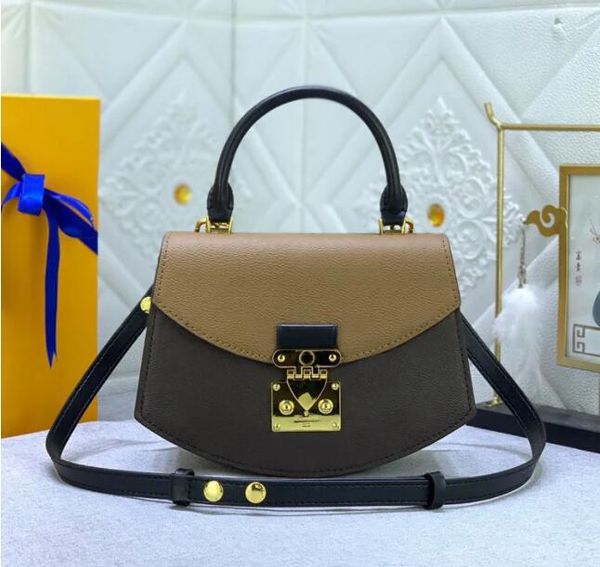 womens designer tote bag luxurys fan shape crossbody handbags quality leather brown flowers letters woman small shoulder bags ladies fashion
womens designer tote bag luxurys fan shape crossbody handbags quality leather brown flowers letters woman small shoulder bags ladies fashion
