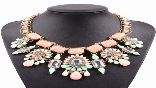 2020 latest model fashion luxury resin crystal flower pendant statement choker necklace for girls autumn popular jewelry15926473, Golden;silver
2020 latest model fashion luxury resin crystal flower pendant statement choker necklace for girls autumn popular jewelry15926473, Golden;silver