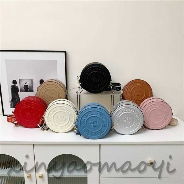 girls' round cake bag mini round bag new western-style women's bag single shoulder messenger bag
girls' round cake bag mini round bag new western-style women's bag single shoulder messenger bag