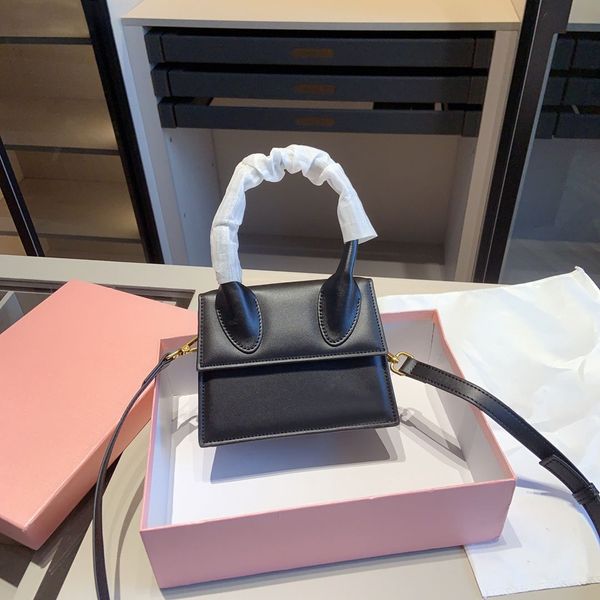 5a designer bag luxury purse france brand handbag women crossbody bag cosmetic shoulder bags tote messager wallet by brand w352 004
5a designer bag luxury purse france brand handbag women crossbody bag cosmetic shoulder bags tote messager wallet by brand w352 004