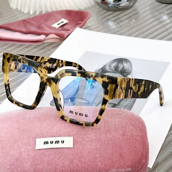 miu european style personalized women's sunglasses outdoor net red uv400 resistant sunglasses fashion sunglasses, White;black
miu european style personalized women's sunglasses outdoor net red uv400 resistant sunglasses fashion sunglasses, White;black
