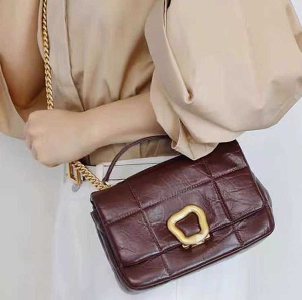 songmont medium small high edition chocolate series women's large capacity portable oblique span bag fashion leisure
songmont medium small high edition chocolate series women's large capacity portable oblique span bag fashion leisure