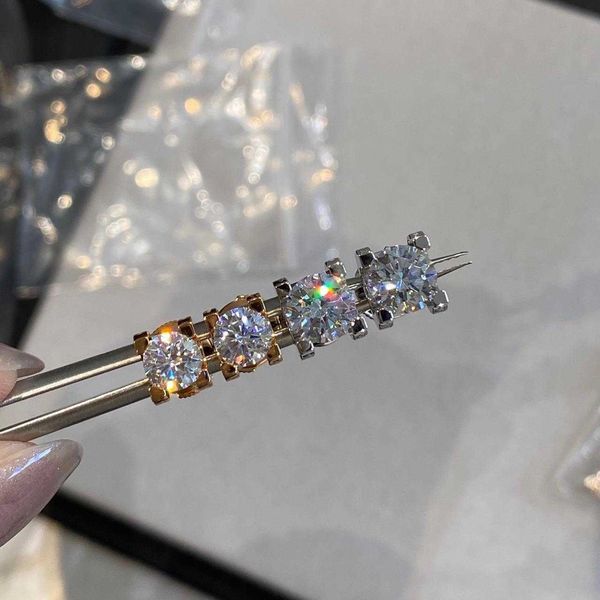 fashion carti designer v gold one carat earrings with 18k rose gold white bull horn single diamond earrings, Golden
fashion carti designer v gold one carat earrings with 18k rose gold white bull horn single diamond earrings, Golden