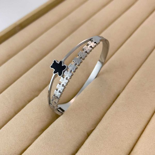 luxury tiff fashion brand jewelry fashion brand t inlaid black hollow bear trend versatile open titanium steel spring bracelet quality perso, Golden;silver
luxury tiff fashion brand jewelry fashion brand t inlaid black hollow bear trend versatile open titanium steel spring bracelet quality perso, Golden;silver