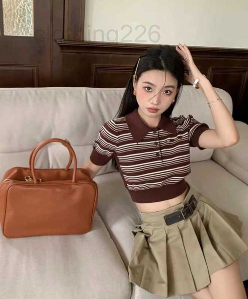 women's knits & tees designer 2023 summer new caramel stripe color block letter jacquard polo knitted short sleeve fashion nf83, White
women's knits & tees designer 2023 summer new caramel stripe color block letter jacquard polo knitted short sleeve fashion nf83, White