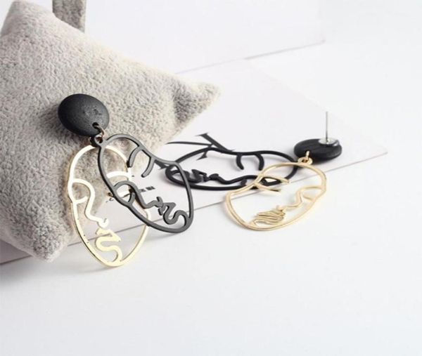 stud abstract face earrings creative women jewelry fashion gift art hollow dangle1511829, Golden;silver
stud abstract face earrings creative women jewelry fashion gift art hollow dangle1511829, Golden;silver