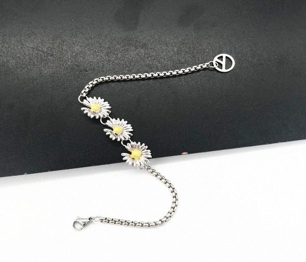 kpop gdragon three daisy design bracelets peaceminusone women jewelry peaceminusone accessories wj376 hi4i4563318, Black
kpop gdragon three daisy design bracelets peaceminusone women jewelry peaceminusone accessories wj376 hi4i4563318, Black