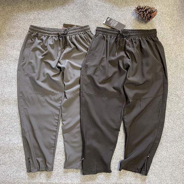 2022 mens track pants retro sports joggers trousers dirt resistant laser reflective color triangle training fitness quick-drying p251i, Black
2022 mens track pants retro sports joggers trousers dirt resistant laser reflective color triangle training fitness quick-drying p251i, Black
