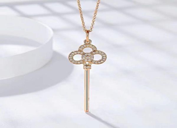 fashion key pendant with diamond sliding petal necklace luxury gift original packaging5348263, Silver
fashion key pendant with diamond sliding petal necklace luxury gift original packaging5348263, Silver
