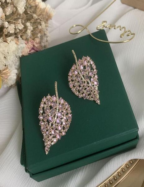 spring new designed dangle earring micro inlays full diamonds glittering crystal leaves ear studs woman fashion earrings luxurious2857911, Silver
spring new designed dangle earring micro inlays full diamonds glittering crystal leaves ear studs woman fashion earrings luxurious2857911, Silver