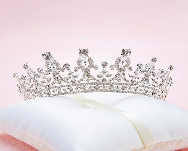 new crystal rhinestone crown red silver vintage wedding bridal accessory crystal bridal tiara classic prom party hair2845345
new crystal rhinestone crown red silver vintage wedding bridal accessory crystal bridal tiara classic prom party hair2845345