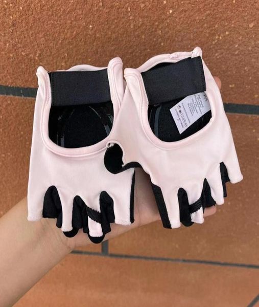 lll1 women yoga sports gloves training breathable mountain road cycling gloves antislip bike golves antishock half finger bicyc4700035, Black
lll1 women yoga sports gloves training breathable mountain road cycling gloves antislip bike golves antishock half finger bicyc4700035, Black