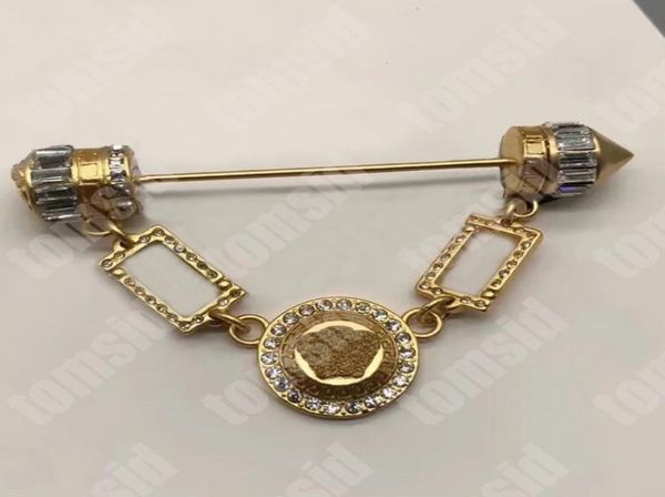 fashion designer brooch for women luxury gold jewelry dress accessory womens joint brooches brand classic figure crystal breastpin5673014, Gray
fashion designer brooch for women luxury gold jewelry dress accessory womens joint brooches brand classic figure crystal breastpin5673014, Gray