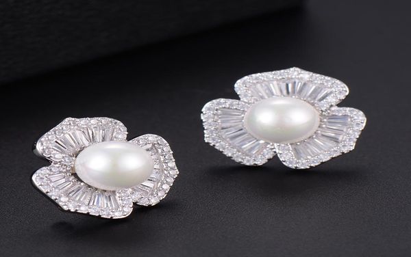 fashion18mm flower imitation pearl fashion cubic zirconia women engagement party nightout bridal wedding earrings for women8380870, Golden;silver 
fashion18mm flower imitation pearl fashion cubic zirconia women engagement party nightout bridal wedding earrings for women8380870, Golden;silver