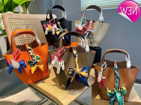 vegetable basket bags picotin lock female genuine leather 2023 first layer cowhide handbag large capacity bucket bag brand tote luxu3gdh
vegetable basket bags picotin lock female genuine leather 2023 first layer cowhide handbag large capacity bucket bag brand tote luxu3gdh