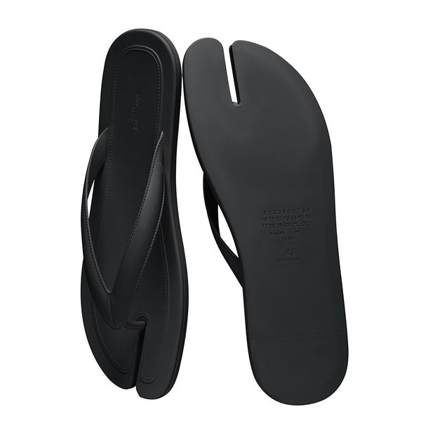 luxury designer shoe tabi sandals flip flops fashion casual slide maisons margiela pool slipper womens summer beach travel mans white flat s, Black
luxury designer shoe tabi sandals flip flops fashion casual slide maisons margiela pool slipper womens summer beach travel mans white flat s, Black