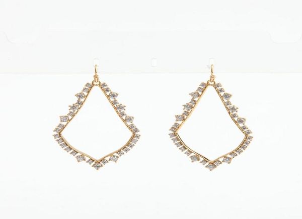 crystal drop dangles with earring cartons in vintage gold0128742698088126, Silver
crystal drop dangles with earring cartons in vintage gold0128742698088126, Silver