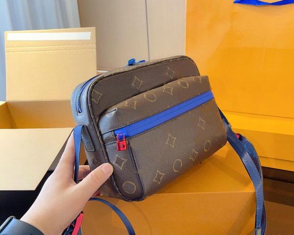 designers mens shoulder bags fashion man genuine leather briefcases designer handbag bolsas messenger bag wedding dress crossbody bag wallet
designers mens shoulder bags fashion man genuine leather briefcases designer handbag bolsas messenger bag wedding dress crossbody bag wallet