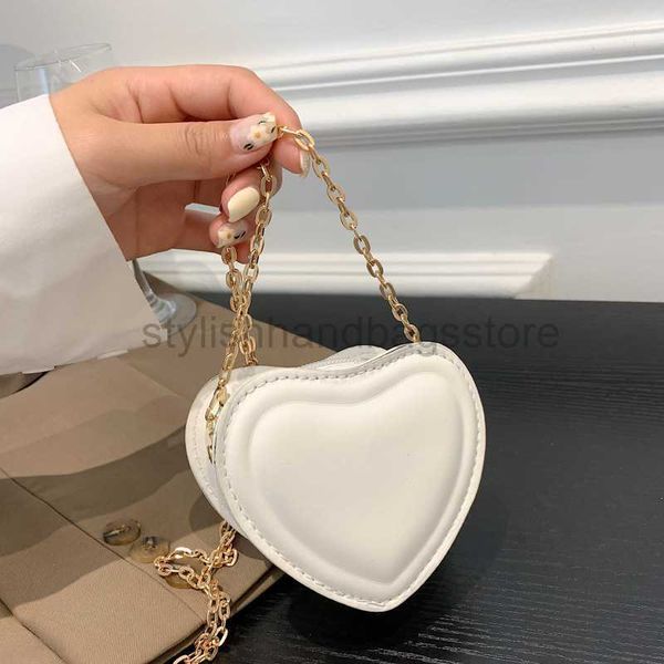 shoulder bags small fresh and fashionable mini heart shaped one shoulder crossbody bag 2023 summer fashion new candy chain small bagstylishh
shoulder bags small fresh and fashionable mini heart shaped one shoulder crossbody bag 2023 summer fashion new candy chain small bagstylishh