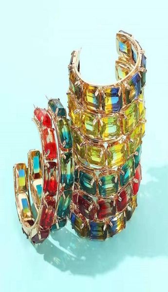 55mm iced out gem c hoop earrings for women luxury designer colorful bling diamond hoops circle huggie earrings zircon red jewelry1980229, Golden;silver
55mm iced out gem c hoop earrings for women luxury designer colorful bling diamond hoops circle huggie earrings zircon red jewelry1980229, Golden;silver