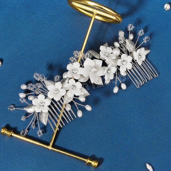 women's hair comb headpiece glittering pearls floral hairpin for lady prom headwear wedding gown hair accessories jewelry, Slivery;golden
women's hair comb headpiece glittering pearls floral hairpin for lady prom headwear wedding gown hair accessories jewelry, Slivery;golden