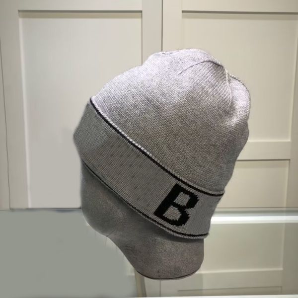 2023 classic designer hats for men winter beanie style men and women fashion solid color knitted cap autumn wool head warm skull caps 5 colo, Blue;gray
2023 classic designer hats for men winter beanie style men and women fashion solid color knitted cap autumn wool head warm skull caps 5 colo, Blue;gray