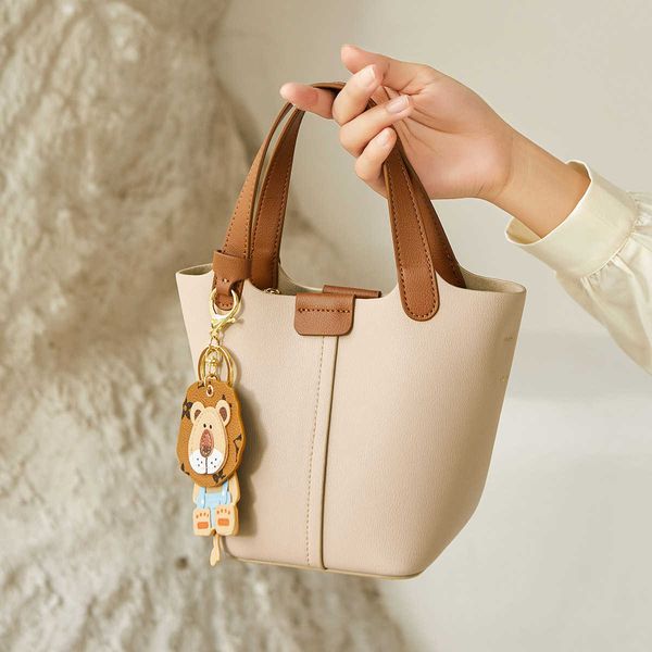 designer h ermes picotin lock tote bags for sale bag women 2023 new fashion vegetable basket bucket summer versatile hand with real logo
designer h ermes picotin lock tote bags for sale bag women 2023 new fashion vegetable basket bucket summer versatile hand with real logo