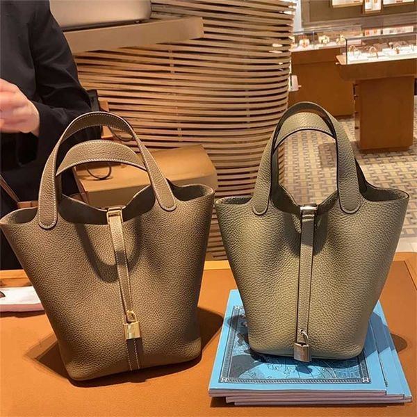 authentic totes picotin women's luxury bags 2023h home togo layer cowhide vegetable basket bag female handheld oblique cross bucket wed
authentic totes picotin women's luxury bags 2023h home togo layer cowhide vegetable basket bag female handheld oblique cross bucket wed