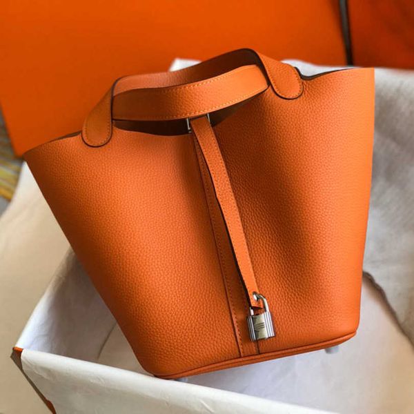 9a designer bucket bags genuine togo leather vegetable basket totes classic lock handbags
9a designer bucket bags genuine togo leather vegetable basket totes classic lock handbags