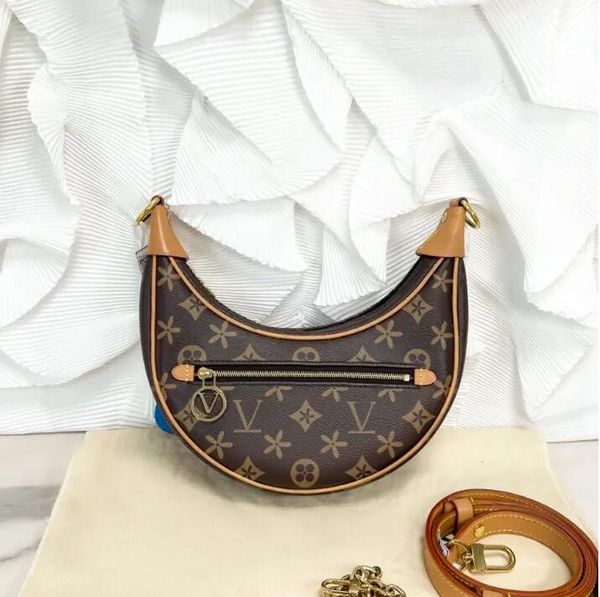 loop bag croissant bag shoulder hobo designer purse m81098 cosmetic half-moon baguette underarm handbag crossbody metal chain collection lux
loop bag croissant bag shoulder hobo designer purse m81098 cosmetic half-moon baguette underarm handbag crossbody metal chain collection lux