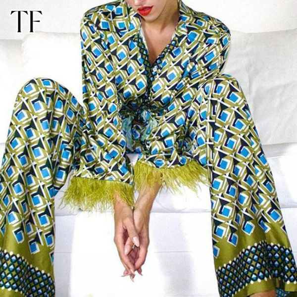 womens tracksuits plaid feather 2 piece set outfits fashion printing long sleeve pant sets spring high waist blouses suits casual pajamas 23, Gray
womens tracksuits plaid feather 2 piece set outfits fashion printing long sleeve pant sets spring high waist blouses suits casual pajamas 23, Gray