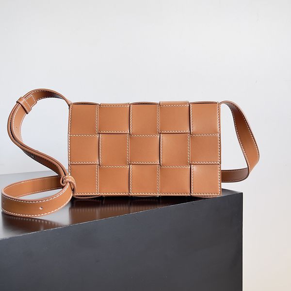 mirror quality women cassette cross-body bag intreccio lambskin leather designer bags black brown handbag fashion party wedding small purse
mirror quality women cassette cross-body bag intreccio lambskin leather designer bags black brown handbag fashion party wedding small purse