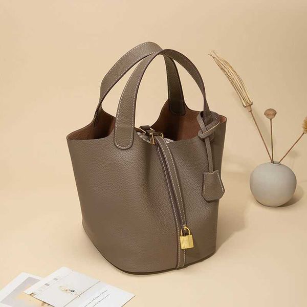 wholesale designer h ermes totes handbags hong kong genuine leather handheld bag for women 2023 new chaocai basket womens large ca
wholesale designer h ermes totes handbags hong kong genuine leather handheld bag for women 2023 new chaocai basket womens large ca