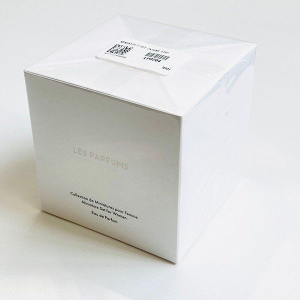 fragrance perfume set 10ml 7pcs rose/ etoile filante/ cceur battant/ attrape-reves/ matiere noire/ le jour se leve/ heures d'absence wi
fragrance perfume set 10ml 7pcs rose/ etoile filante/ cceur battant/ attrape-reves/ matiere noire/ le jour se leve/ heures d'absence wi