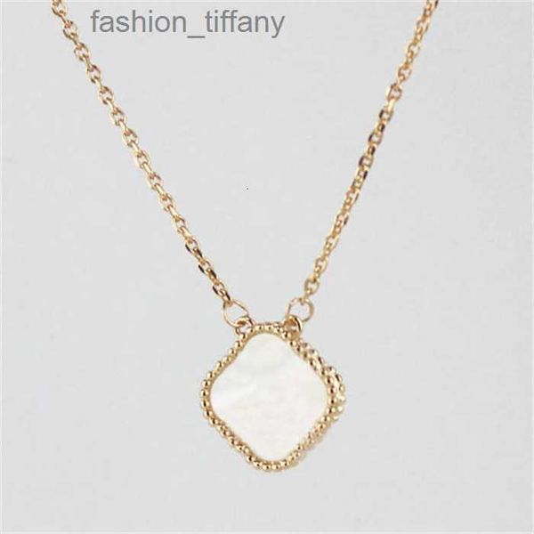 luxury designer clover necklace womens fashion 15mm flowers four-leaf cleef pendant necklace jewelry for neck gold chain necklaces, Silver
luxury designer clover necklace womens fashion 15mm flowers four-leaf cleef pendant necklace jewelry for neck gold chain necklaces, Silver