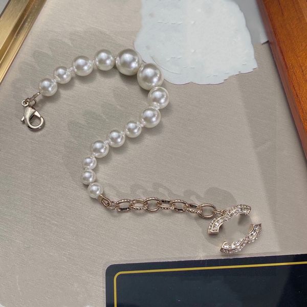 luxury classic trendy designer bracelet channel popular bracelet designer chain for girl wedding mother' day fashion ccity jewelry wome, Golden;silver
luxury classic trendy designer bracelet channel popular bracelet designer chain for girl wedding mother' day fashion ccity jewelry wome, Golden;silver