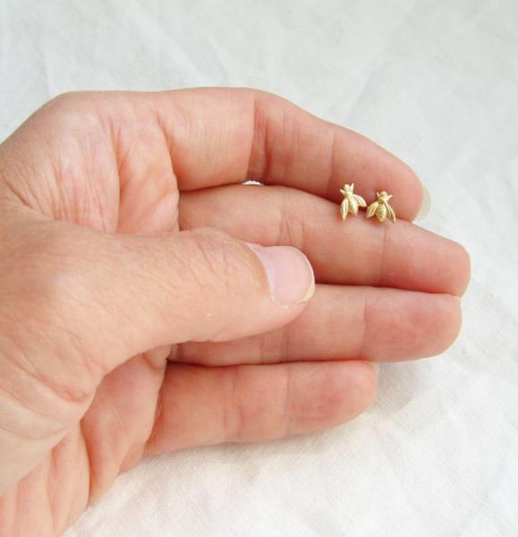 europe and the united states zincalloy bee earrings order jewelry as gifts for friends2500873, Golden;silver
europe and the united states zincalloy bee earrings order jewelry as gifts for friends2500873, Golden;silver