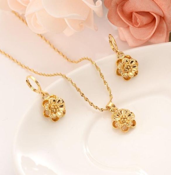 women jewelry set cute 18 k solid gold gf rose pendant flower necklacesearrings europe wedding girl gift affection1293616, Silver
women jewelry set cute 18 k solid gold gf rose pendant flower necklacesearrings europe wedding girl gift affection1293616, Silver