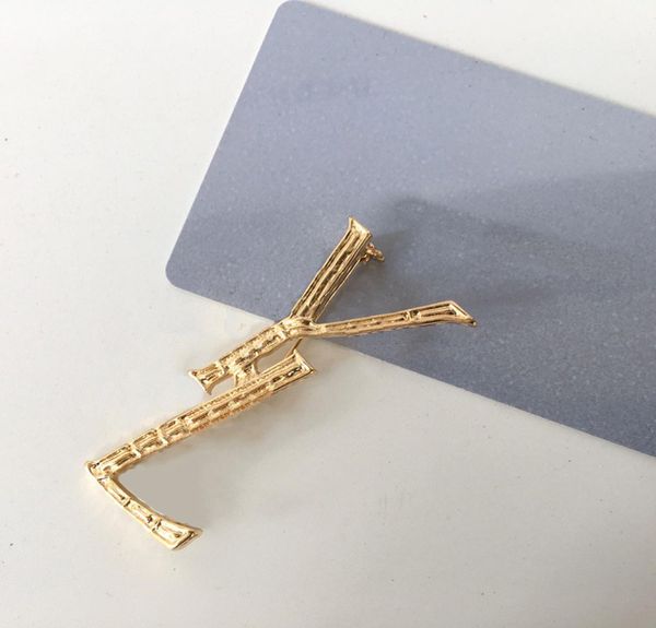 designer luxury brooch designers men women pins brooches electroplated brooch for men and women personality versatile gold silver6858554, Gray
designer luxury brooch designers men women pins brooches electroplated brooch for men and women personality versatile gold silver6858554, Gray