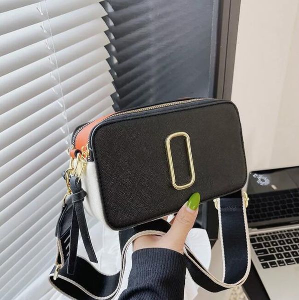the snapsot bag designer bag crossbody bags purse messenger vintage bag with brand dustbag shoulder strap letter tote bags
the snapsot bag designer bag crossbody bags purse messenger vintage bag with brand dustbag shoulder strap letter tote bags