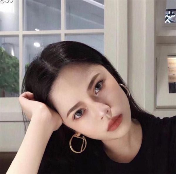 16 styles gold silver womens big circle simple earrings big hoop earring for woman luxurys designers earrings brand ear stud szie 6250842, Golden;silver
16 styles gold silver womens big circle simple earrings big hoop earring for woman luxurys designers earrings brand ear stud szie 6250842, Golden;silver