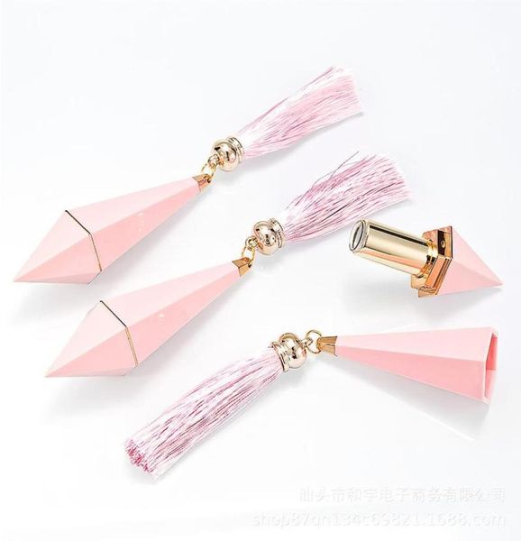 15pc abs pink blue diamond lip gloss tube refillable plastic lipgloss bottle travel use empty lip glaze balm lipstick containers9135885
15pc abs pink blue diamond lip gloss tube refillable plastic lipgloss bottle travel use empty lip glaze balm lipstick containers9135885
